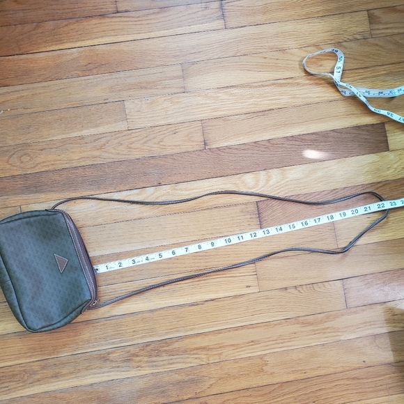 Liz claiborne small leather shoulder bag - Picture 12 of 12